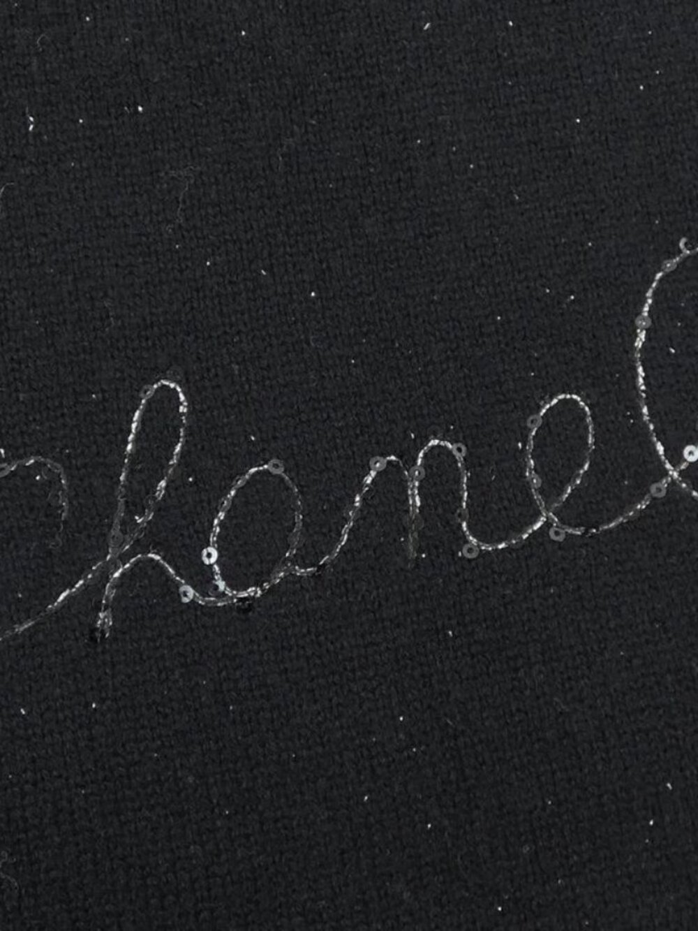 Chanel Scarf Cashmere Black - Picture 4 of 4